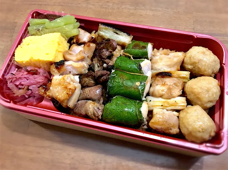 鳥麻の店長おすすめ弁当  なかなか美味|リフルシャッフルさん