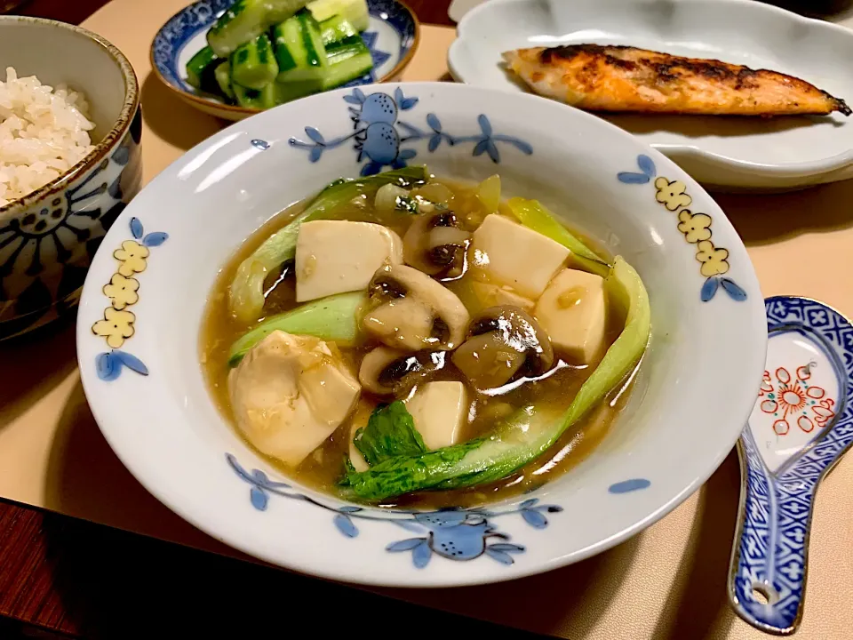 青梗菜と絹豆腐のオイスターソース煮|かなっぺさん