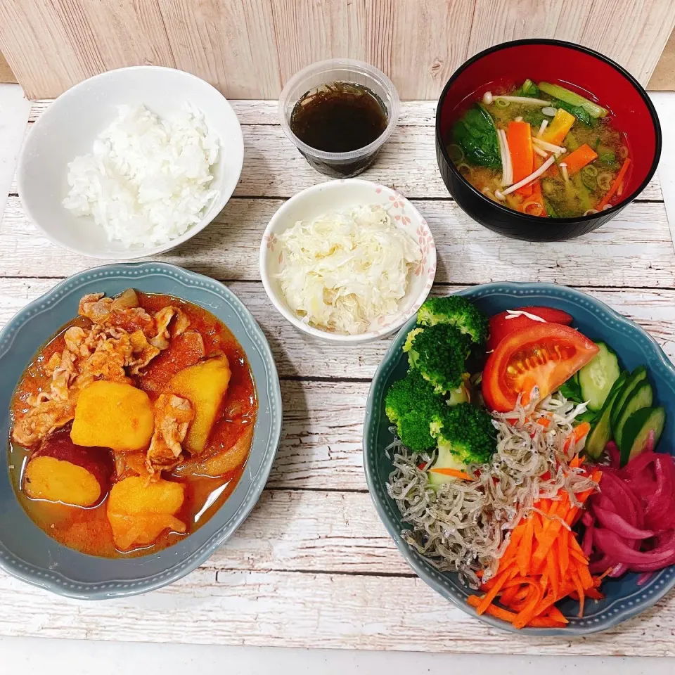 豚肉🐷と根菜のトマト🍅煮込み|chou  chouさん