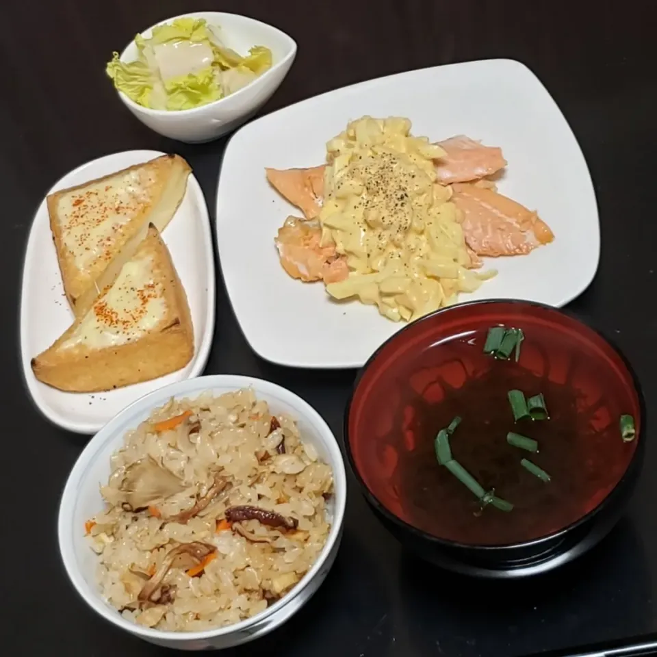 Snapdishの料理写真:鮭のタルタルソースがけ|Yukiさん