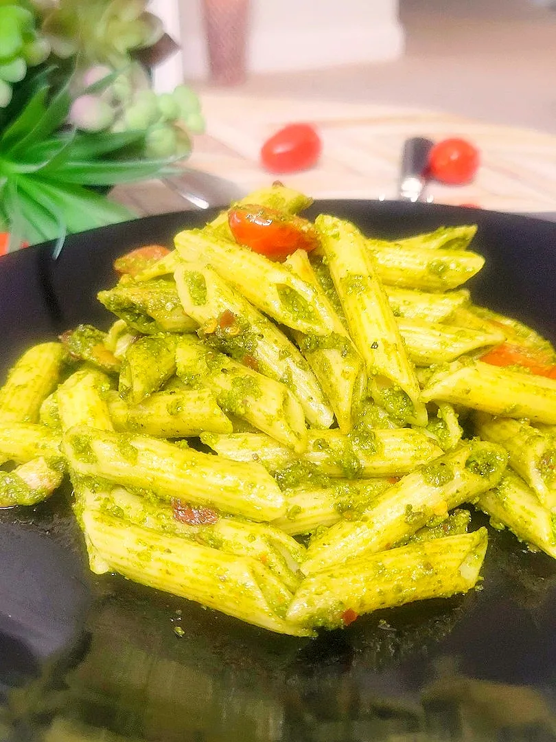 #pesto pasta|tauseefさん