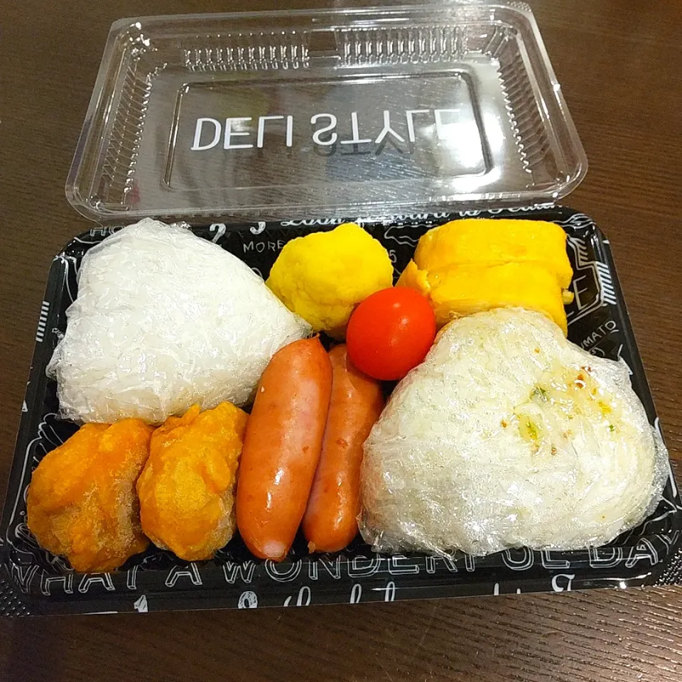 修学旅行弁当🍱|Rieさん