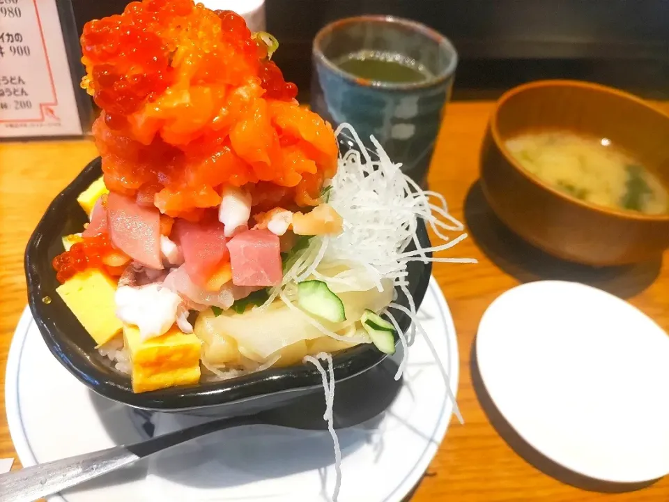 Snapdishの料理写真:わさびのバラちらし|rieuさん