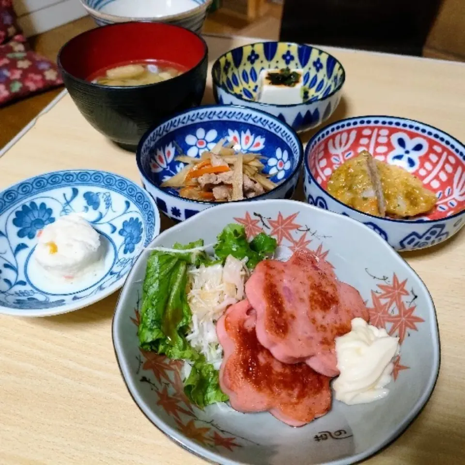 台風一過、バタバタして適当にあるもの食べる御膳。|ariyo4200さん