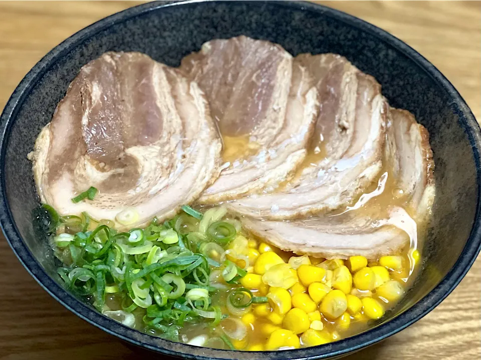 Snapdishの料理写真:☆味噌チャーシュー麺|まぁたんさん