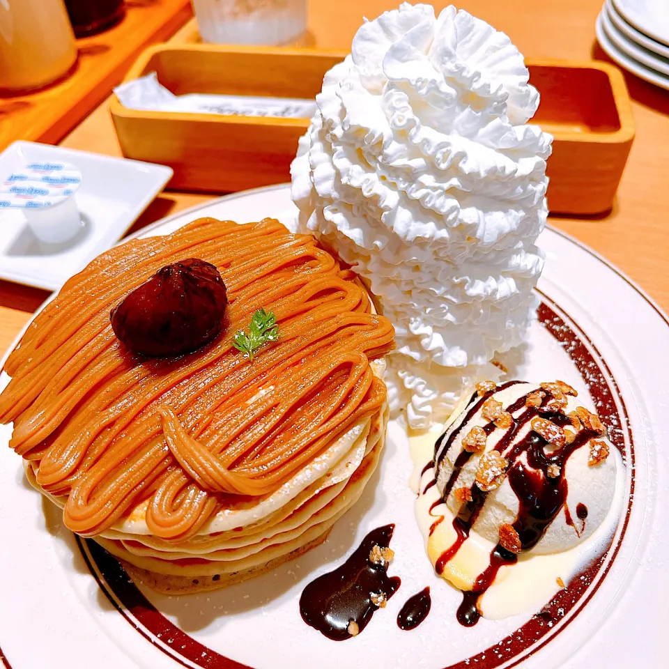 モンブランパンケーキ🥞|miyurumoさん