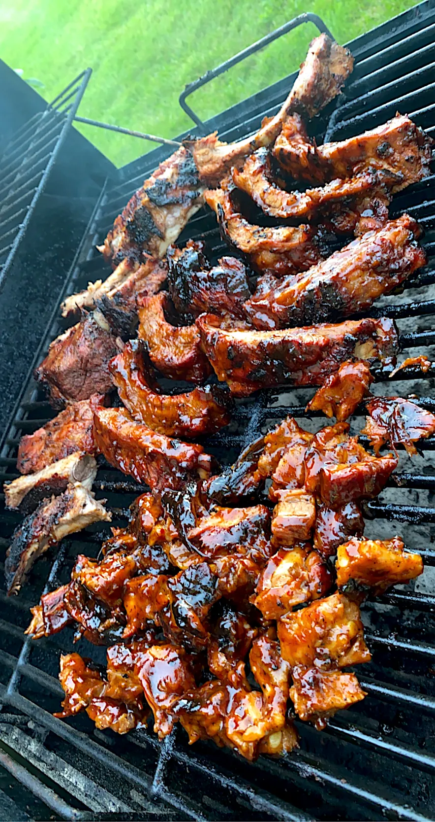 Snapdishの料理写真:Asian bbq ribs and tips|Tawanjaさん