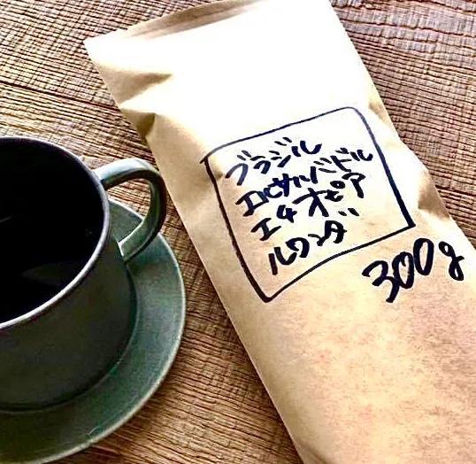 秋ブレンドで午後のお茶☕️・・|ばくあんしゃさん