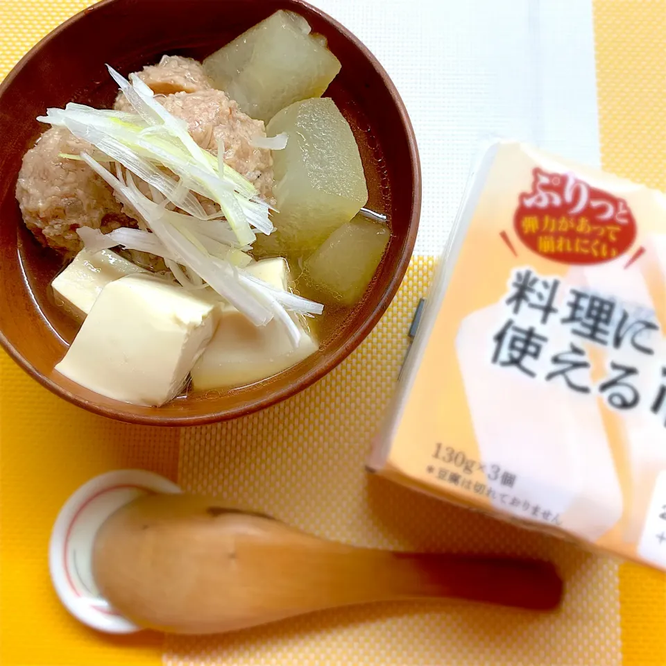 Snapdishの料理写真:ヤマサ醤油公式アカウントさんの料理 冬瓜と鶏団子のうま煮に豆腐イン|chicaocafeさん