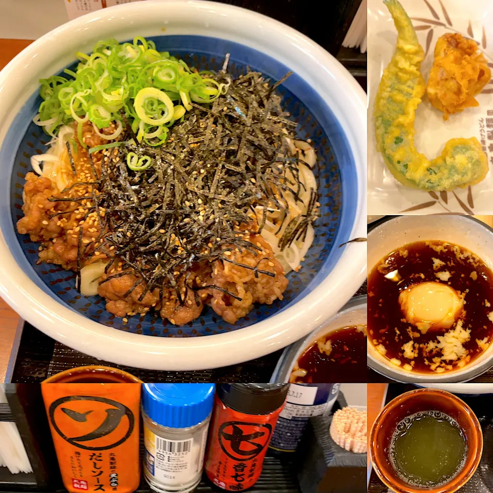 旨辛肉かけつけうどん　万願寺唐辛子🌶 柚子唐揚げ|るみおんさん