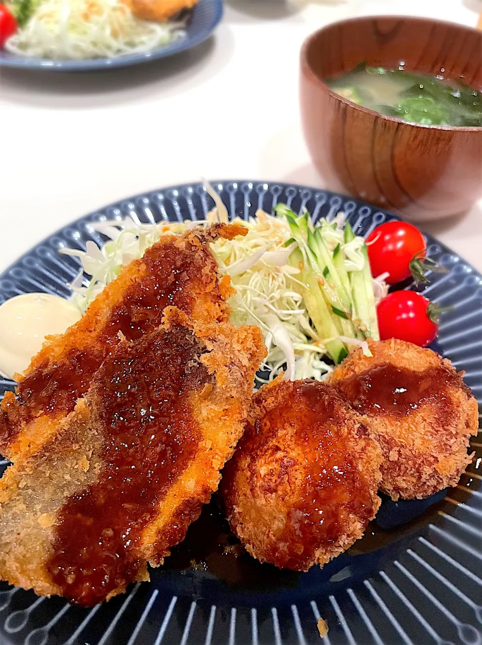 Snapdishの料理写真:ミックスフライ定食|tommmさん