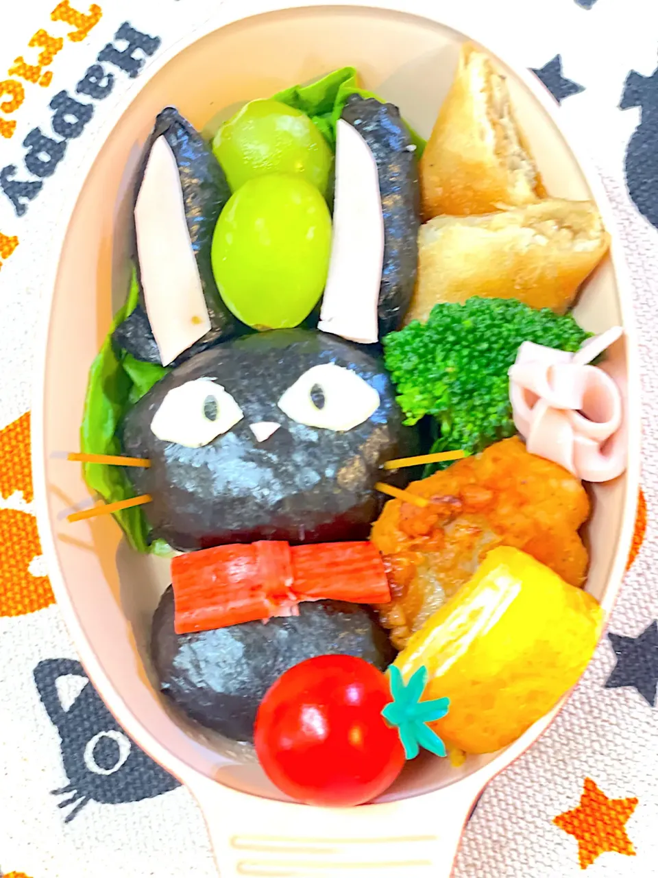 Snapdishの料理写真:魔女の宅急便のジジのお弁当|Yukiさん