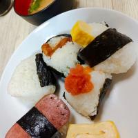 おにぎりの夕飯
