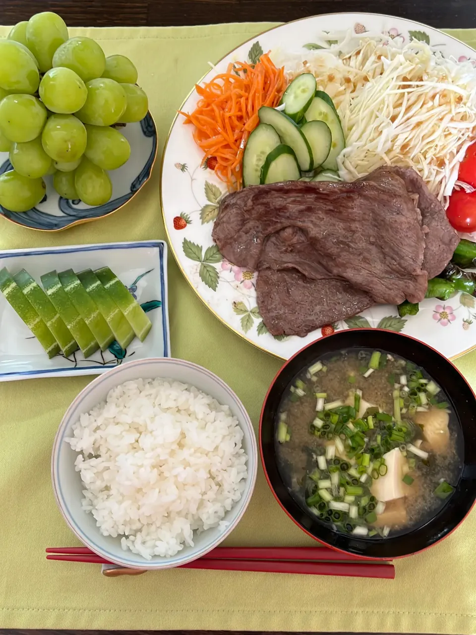 朝からたーっぷり食べて水泳に行きます🏊‍♀️|tamemitiさん