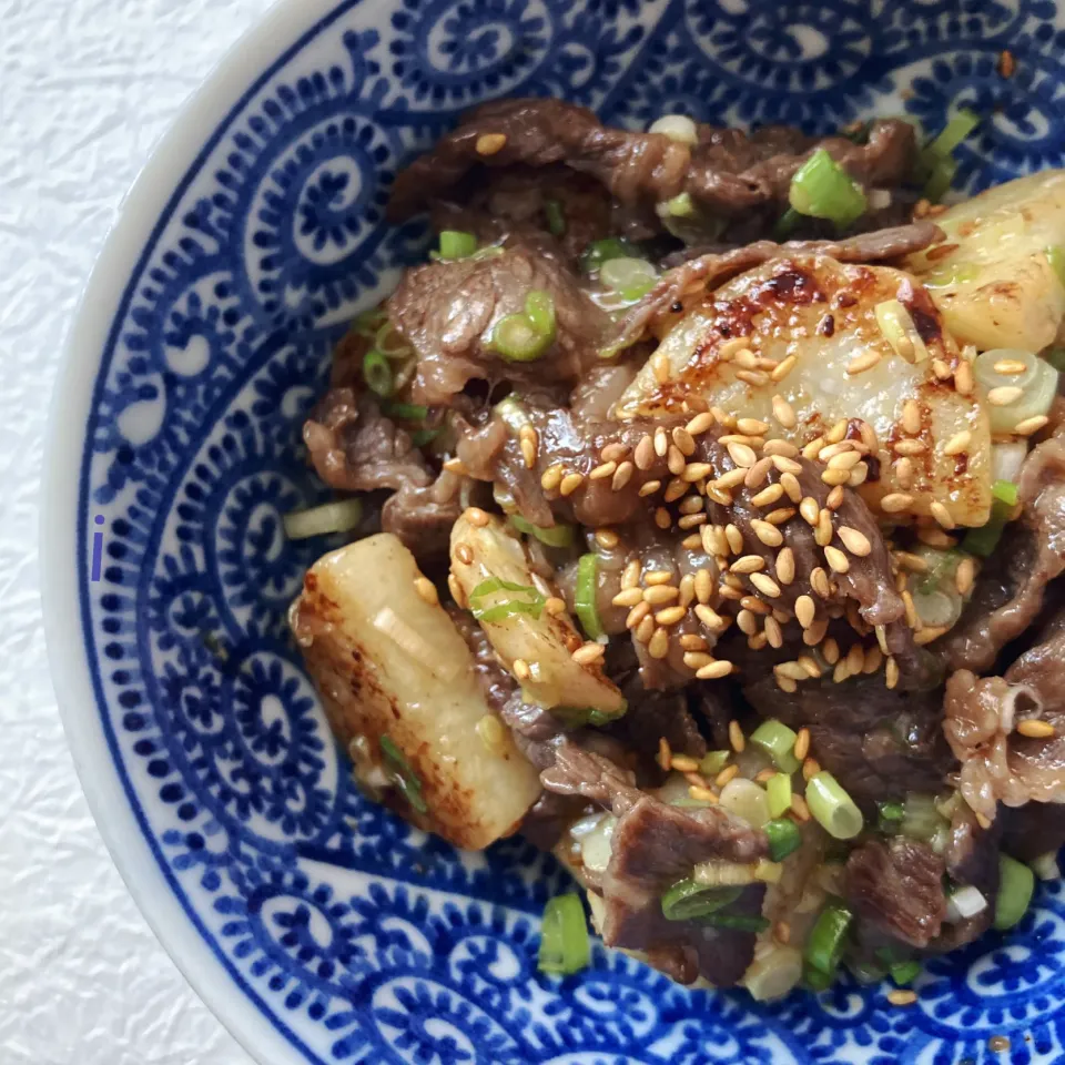 おかちさんの料理 牛肉と長芋の黒酢炒め🍀*゜|izoomさん