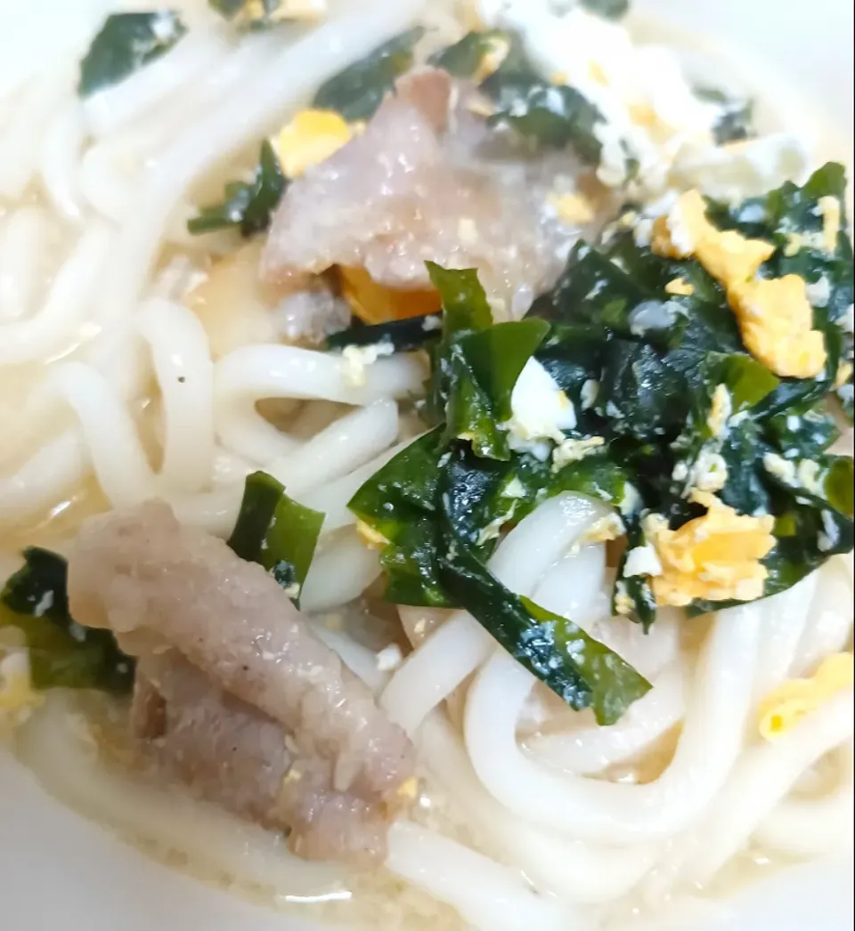 Snapdishの料理写真:肉玉うどん|akimitsuさん