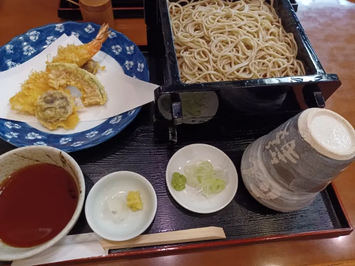 Snapdishの料理写真:日本橋の蕎麦屋で|ぱいんてーるさん