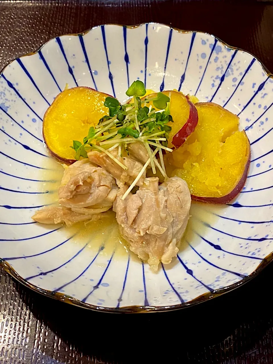 鶏肉とさつまいもの塩レモン煮|deekay71さん