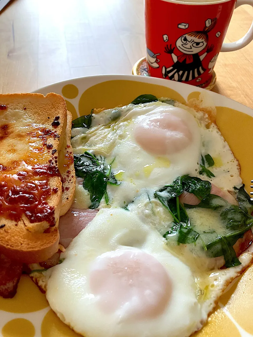 ベビーほうれん草入りハムチーズエッグのブランチ|きょうさん