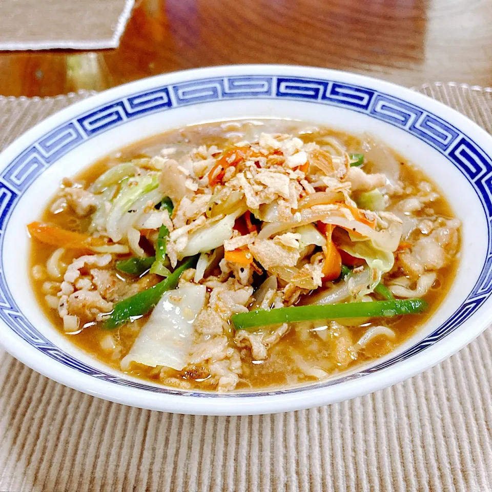 ラ王野菜ラーメン🍜|akkoさん