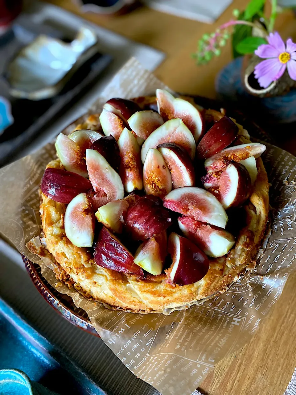 Snapdishの料理写真:イチヂクとゴルゴンゾーラのチーズケーキ🌿|shakuyaku33443344さん