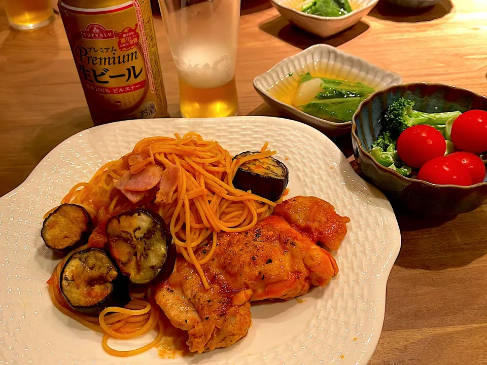 チキントマト煮・茄子のパスタ|くり子さん