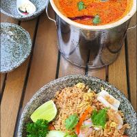 Seafood & Beef Fried Rice + Seafood Tom Yum 😋 😍 👍