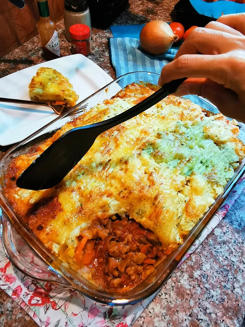 Would​ you like Cottage Pie? 😊 🥔🧅🥕🧀🐽|👑Rawi🍁Riw👑さん