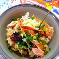 @きなこさんの料理 🔷新米と🐟焼きサーモンの土鍋ご飯🍚20220924🌙✨🔷
