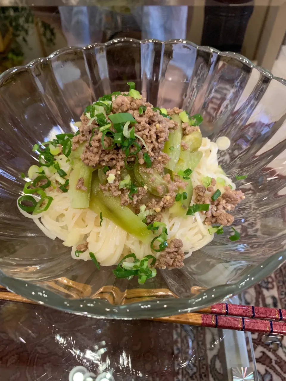 Snapdishの料理写真:蒸しナスと肉そぼろの素麺|あつこさん