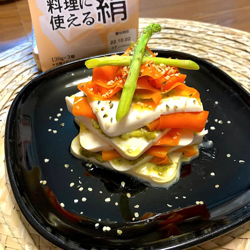 Snapdishの料理写真:お豆腐ミルフィーユ|futuregirlさん