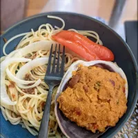 Snapdishの料理写真:stuffed Portuguese clams, red bell pepper, spaghetti with balsamic chili drizzle|Cailin Kさん