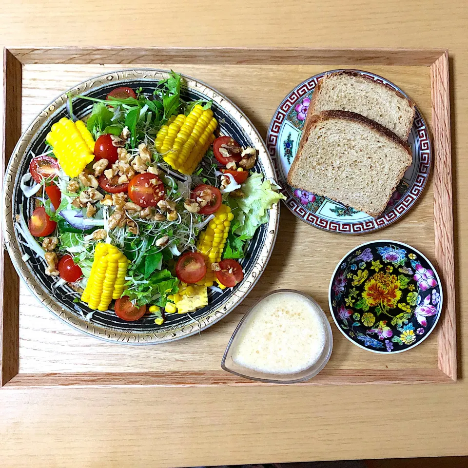 #vegan 
全粒粉100%パン|makiko_aさん