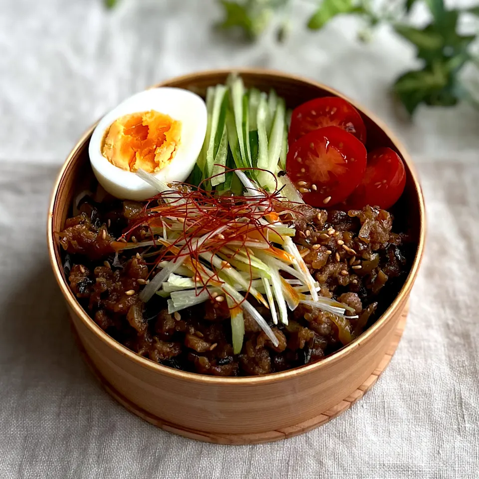 辛子高菜入り肉味噌うどん弁当|あここさん