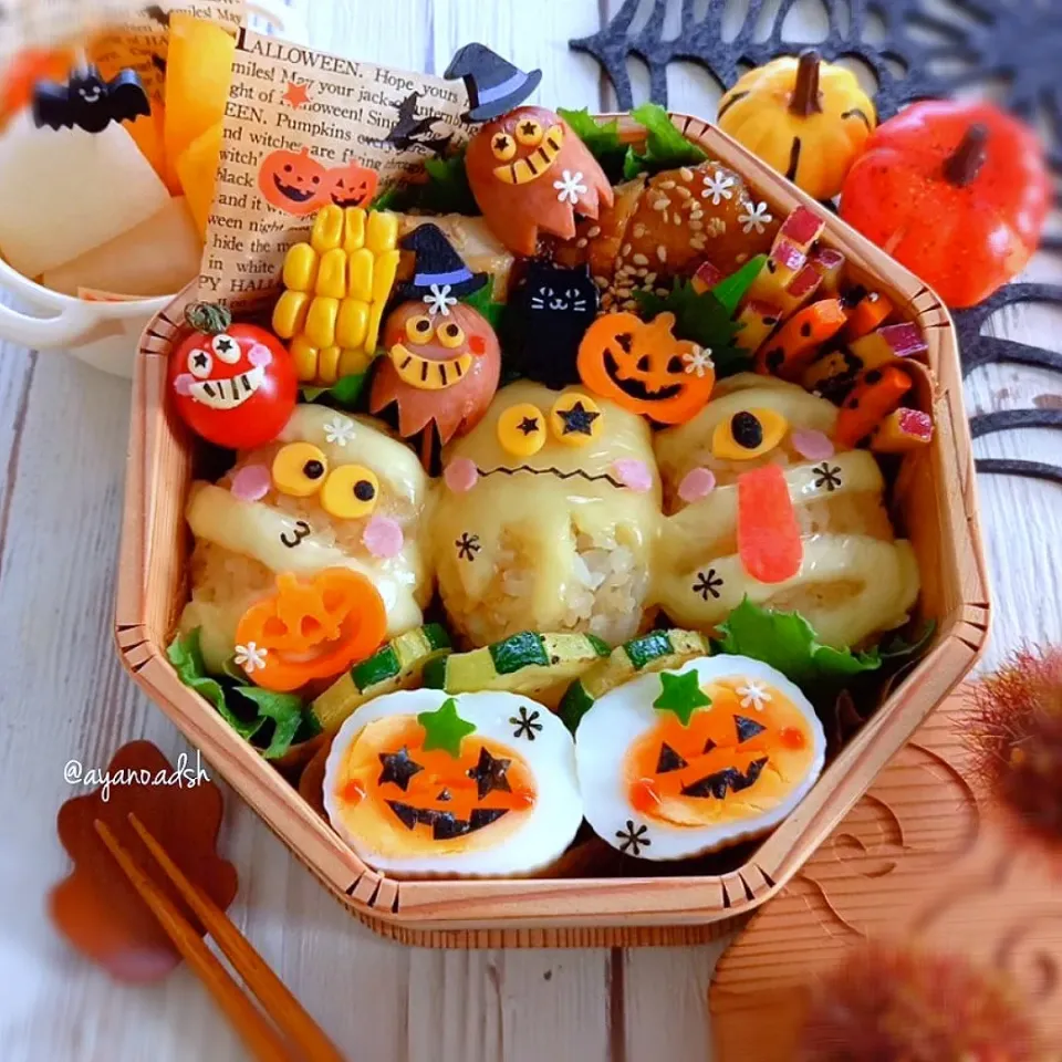 白味噌焼きおにぎり👻
チーズのっけ🎃ハロウィン弁当|ayano.adshさん