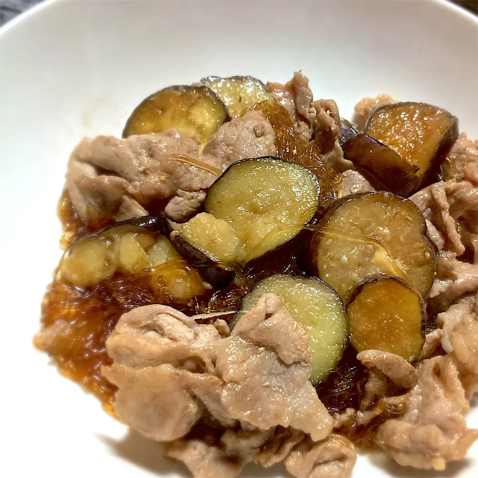 今夜は、豚肉と茄子のチャプチェを頂きました😋👍🎵|ギムレットさん