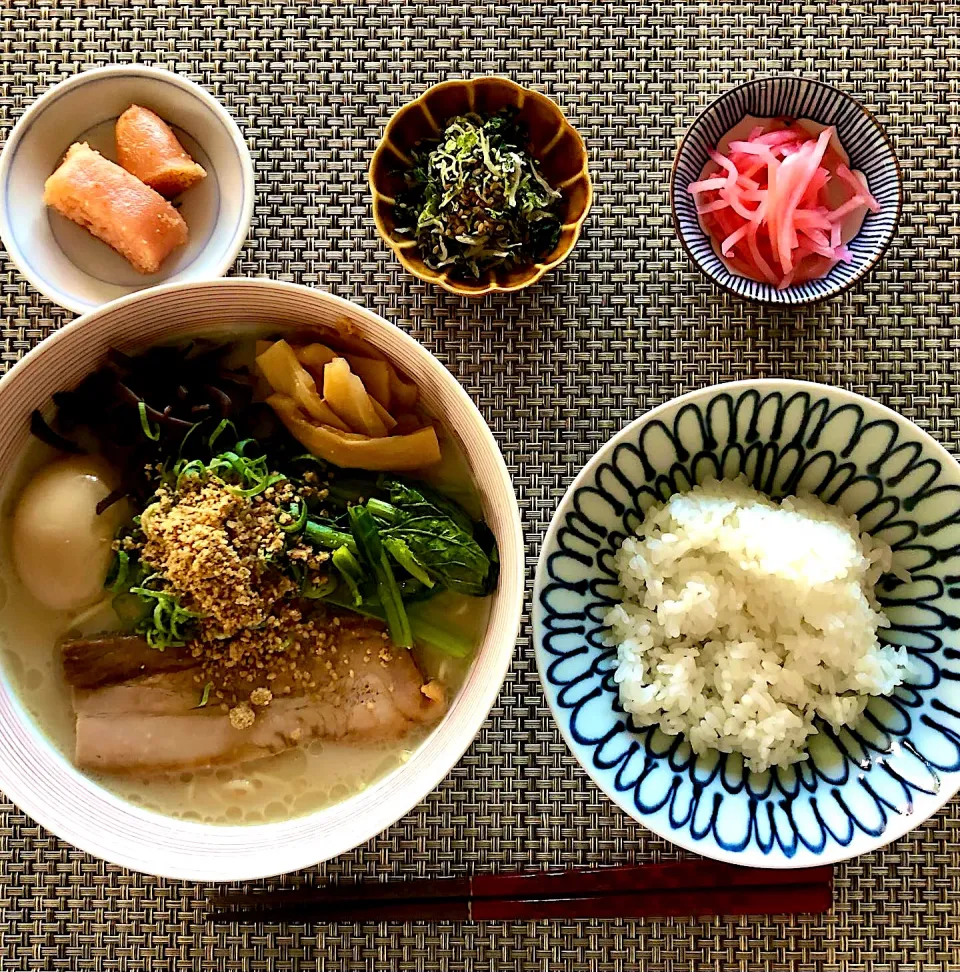 熊本ラーメン🍜と明太高菜ごはん🍚|saoricocoさん