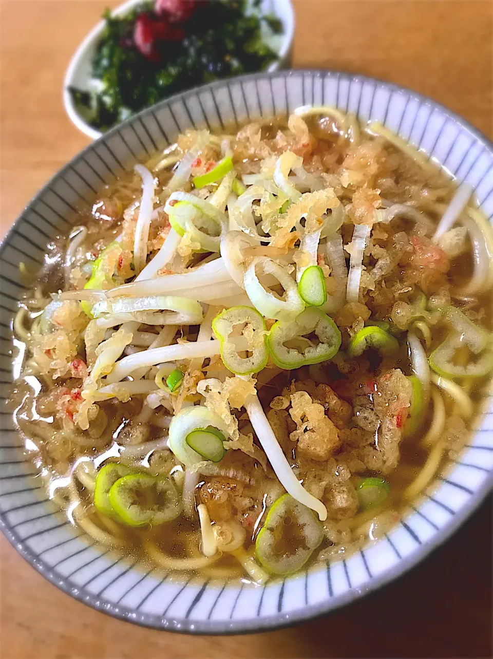 青柚子香るそば汁仕立てのたぬもやしラーメン|deekay71さん