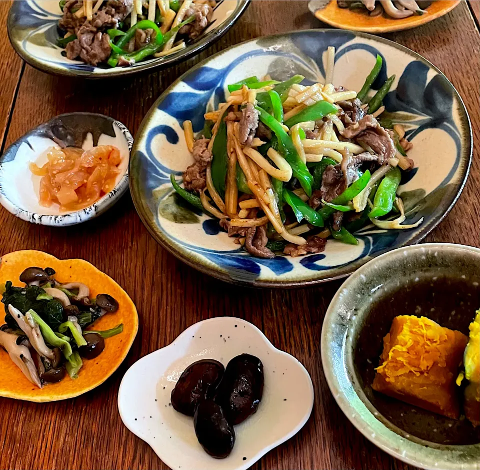 晩ごはん♯青椒肉絲♯かぼちゃ煮|小松菜さん