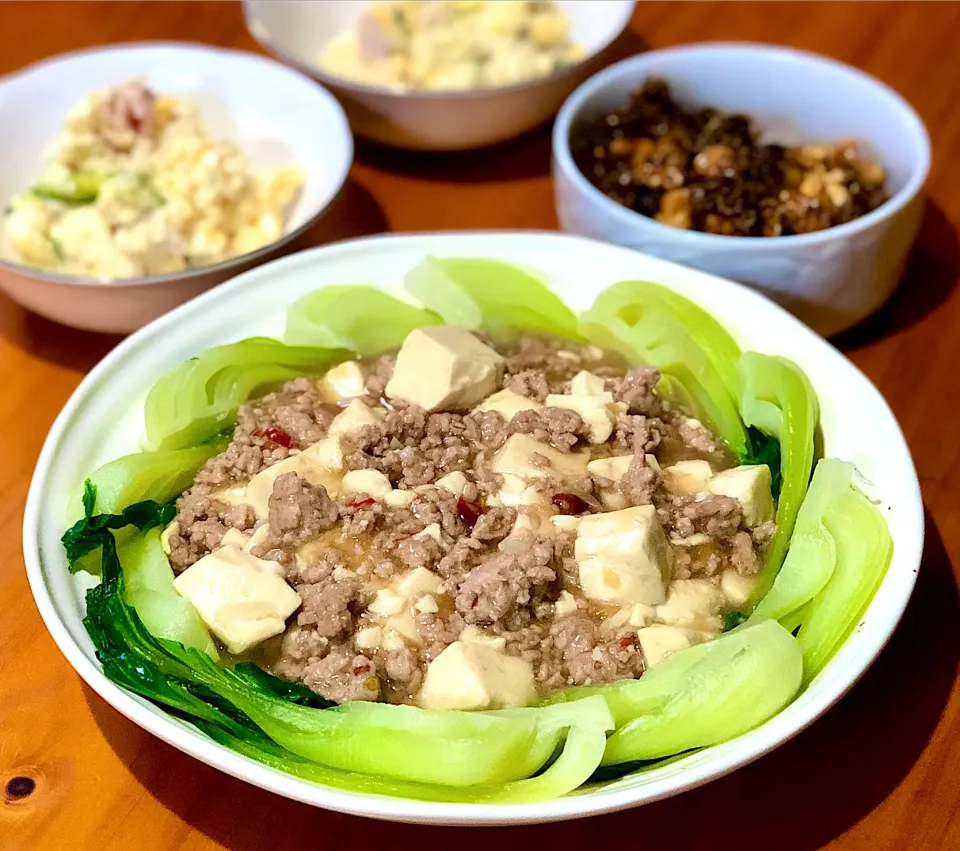 豆腐と挽肉のうま煮、くるみじゃこ、ポテサラ|マユマユさん