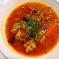 タヌキの宴シリーズ
今夜の腹拵え

[チキンと豆のスパイス煮込み]
※ベースは前回のドイツ式スープです。
(鍋一杯作っちゃってたのでヽ(´Д｀;)ノ)

皆様の良い週末に乾杯‼️
( ・∀・)っ✨🍻🎶