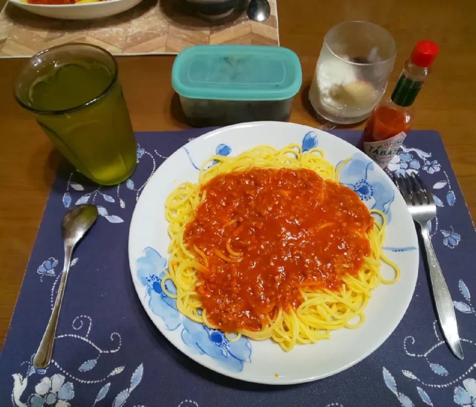 スパゲッティミートソース(昼飯)|enarinさん