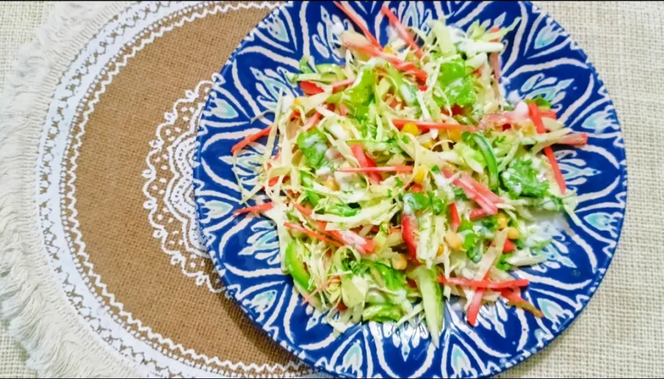 Veg Happy Meal Salad with mayo lime dressing|Happy Green Bowlさん