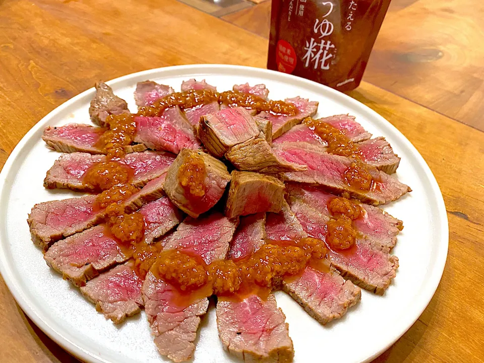 醤油麹でいただくローストビーフ☺︎|まめすけ。さん