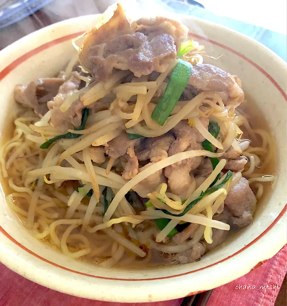 Snapdishの料理写真:スタミナラーメン|nachiさん