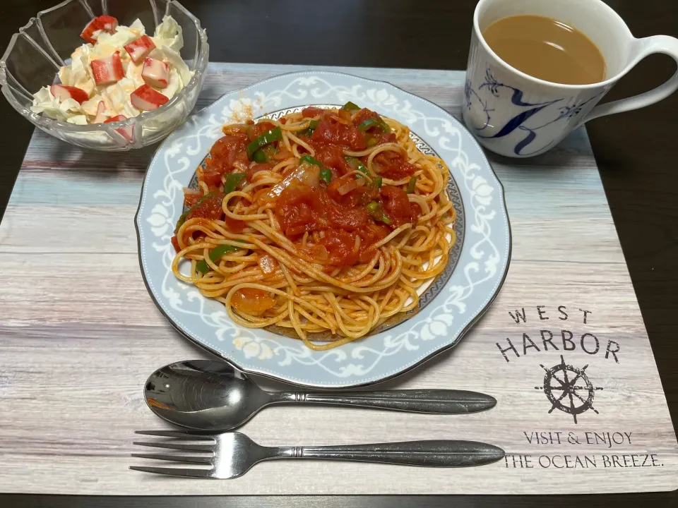 Snapdishの料理写真:トマト缶で作るシンプルパスタ|Ari’s Channelさん