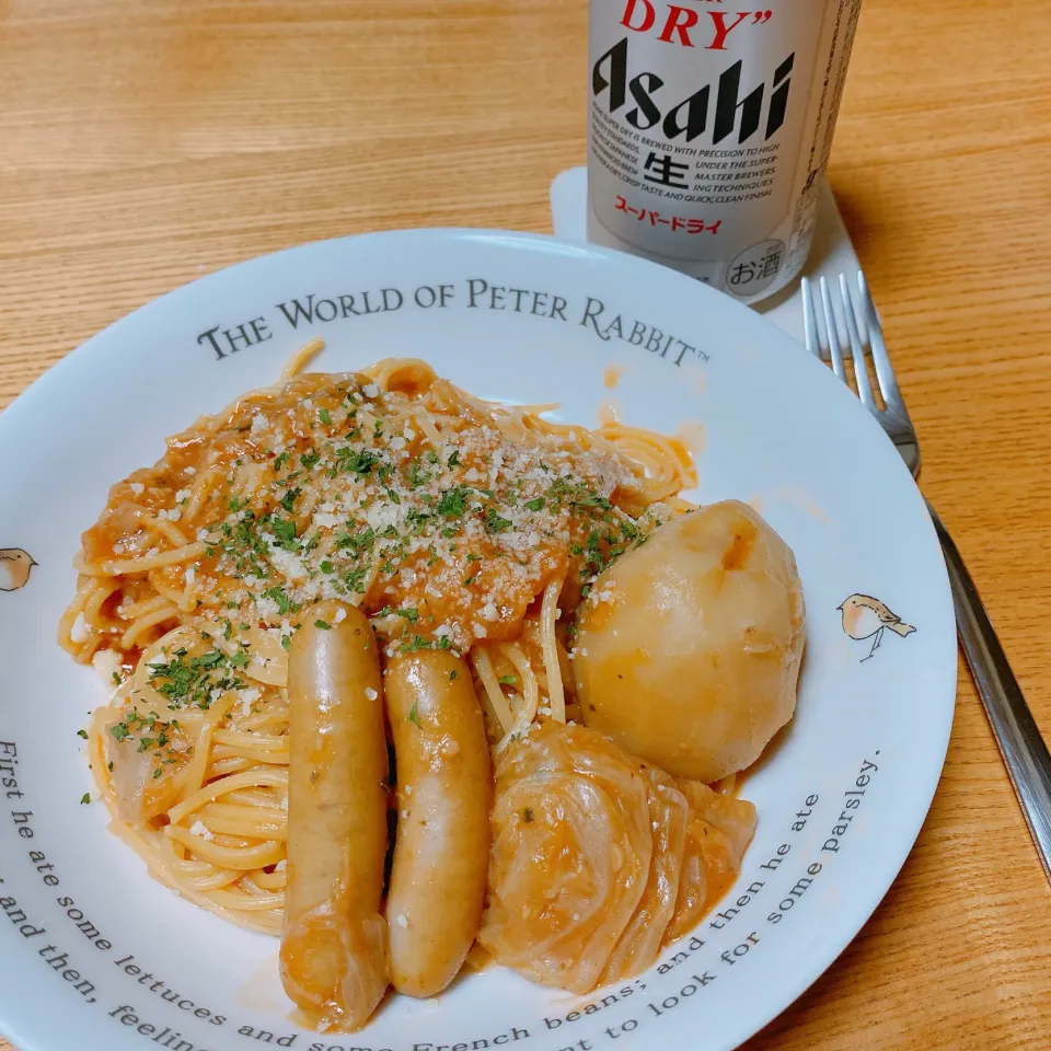 残ってたポトフにトマトジュースとパスタを入れたよ🍝|naoさん