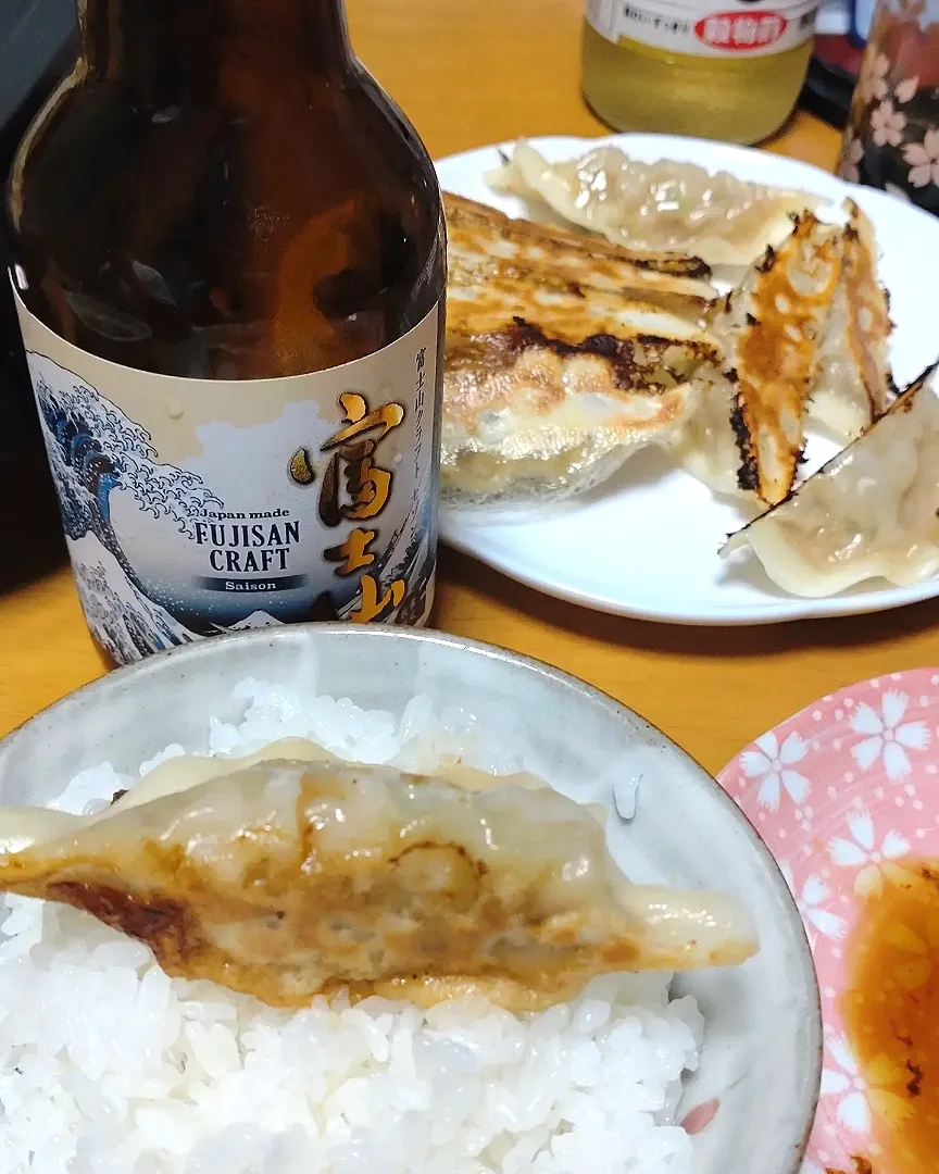 今夜は餃子とクラフトビール|しまだ ちえこさん