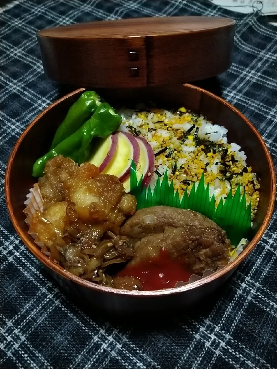 今日のお弁当
#お弁当#わっぱ弁当#わっぱ弁当記録#旦那弁当#弁当記録|cheryl_tasteさん