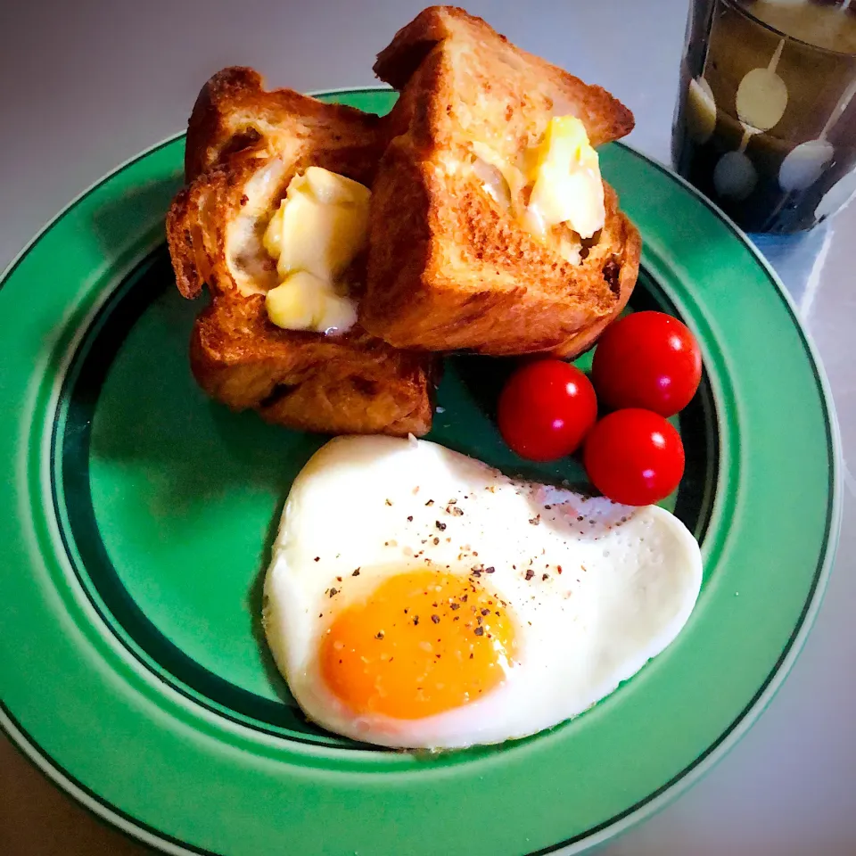 今朝のパン☀️|ユミさん